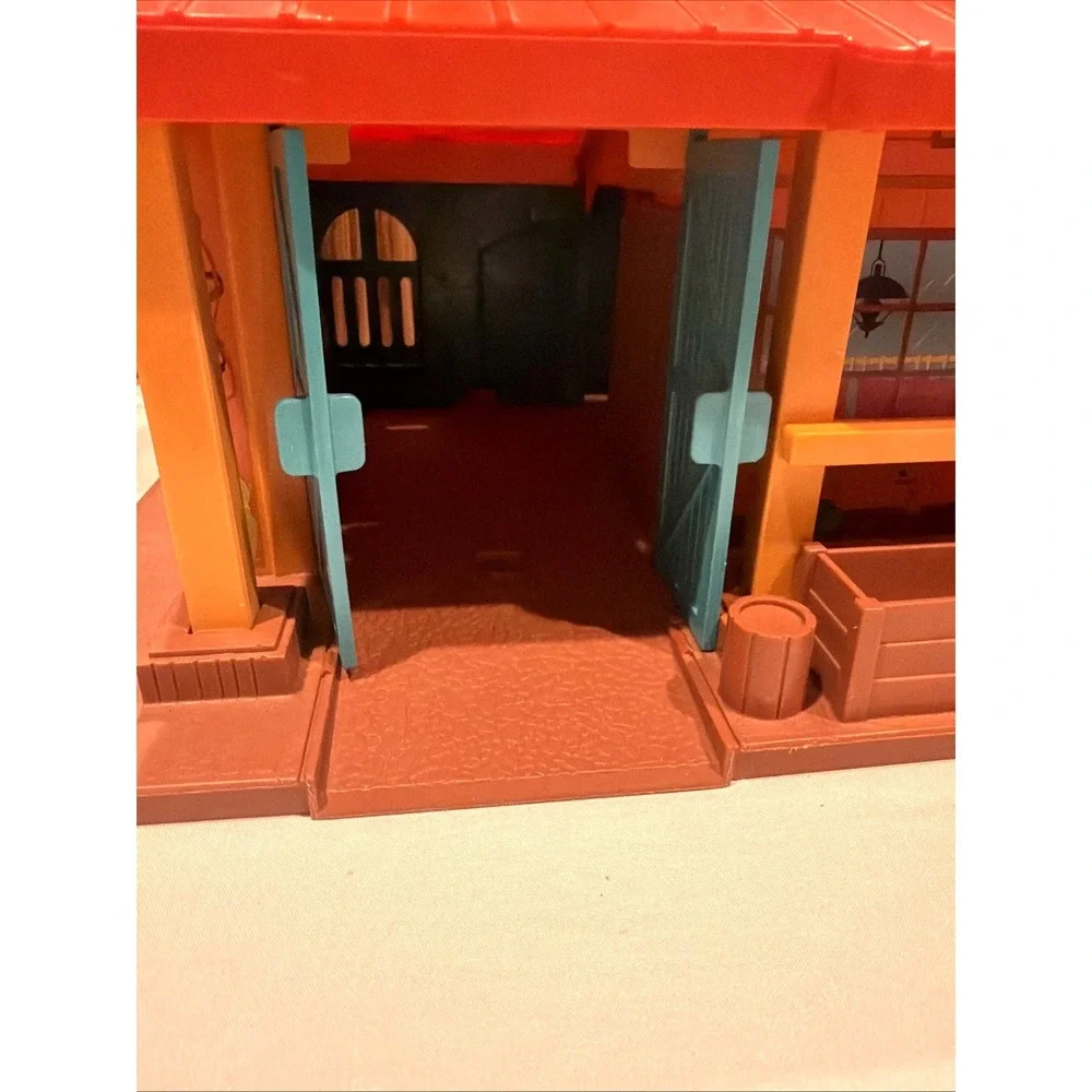 Vintage Fisher Price Little People #934 Western Town Playset 1982 Playset Horse